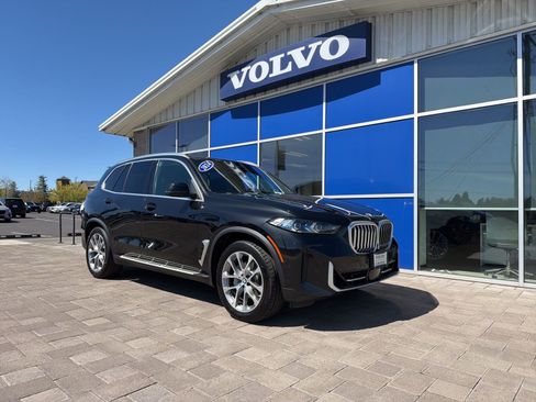 Used 2024 BMW X5 xDrive40i w/ Premium Package AWD/4WD image 1