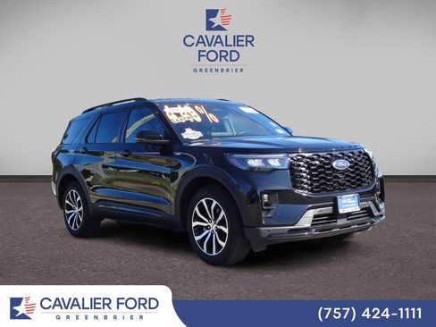 Used 2025 Ford Explorer ST-Line AWD/4WD image 1