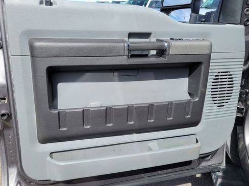 Used 2012 Ford F350 XLT w/ XLT Interior Pkg AWD/4WD image 7