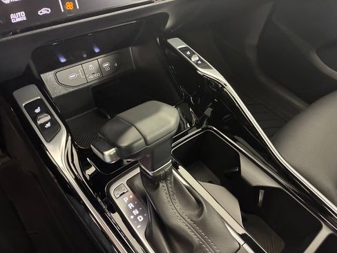 Used 2025 Kia Sorento SX Prestige image 20