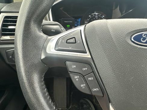 Used 2018 Ford Fusion SE w/ Equipment Group 602A FWD image 20