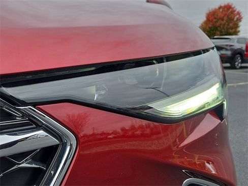 Used 2023 Buick Envision Avenir image 9