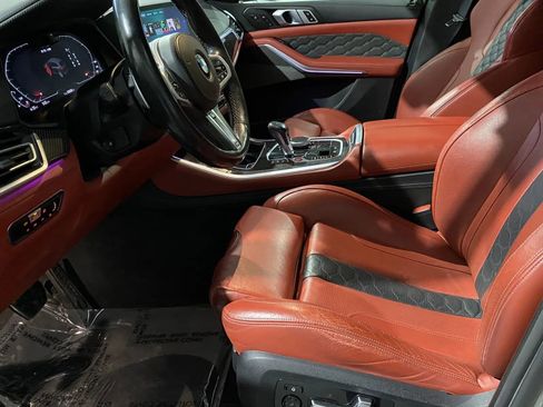 Used 2021 BMW X5 M w/ Executive Package image 11