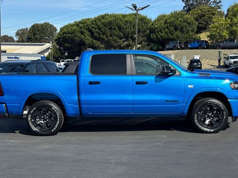 New 2026 RAM 1500 4x4 Crew Cab image 3