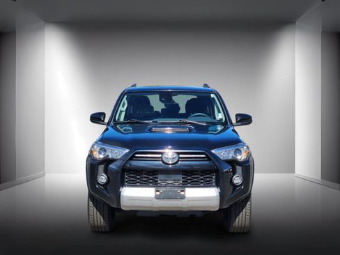 Used 2022 Toyota 4Runner TRD Off-Road image 5