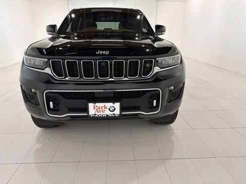 Used 2024 Jeep Grand Cherokee Overland w/ Adv Protech Group III AWD/4WD image 8