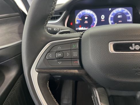 Used 2023 Jeep Grand Cherokee L Limited w/ Trailer Tow Group (B) image 7