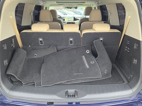 Used 2025 Nissan Armada Platinum Reserve image 15