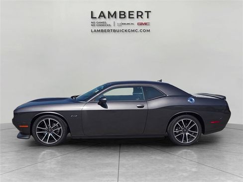 Used 2023 Dodge Challenger R/T w/ Cold Weather Group RWD image 8