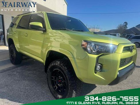 Used 2023 Toyota 4Runner TRD Off-Road Premium image 4