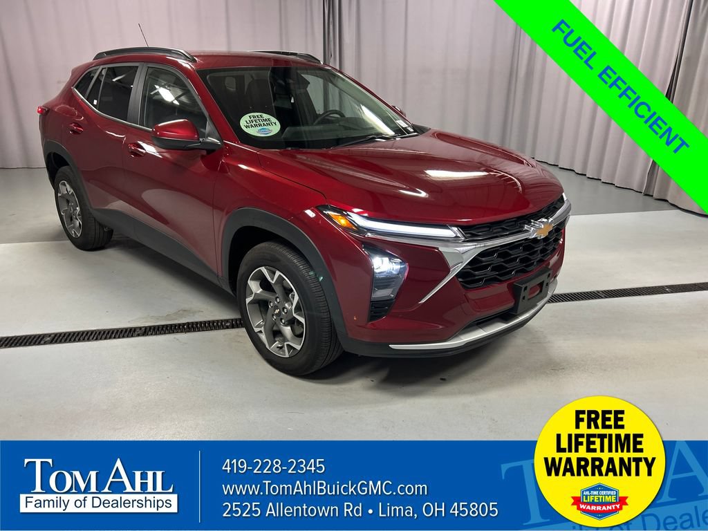 Used 2025 Chevrolet Trax LT w/ LT Convenience Package FWD 360° Tour