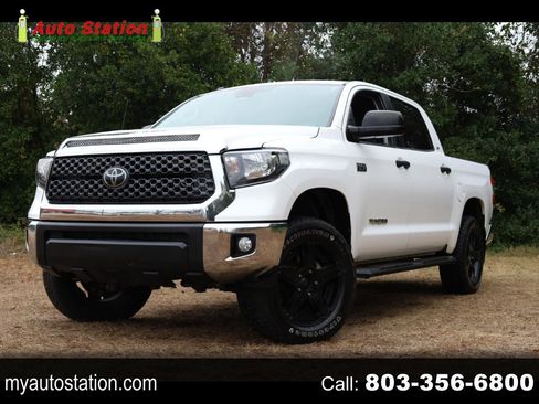 Used 2018 Toyota Tundra SR5 w/ SR5 Upgrade Package AWD/4WD image 1