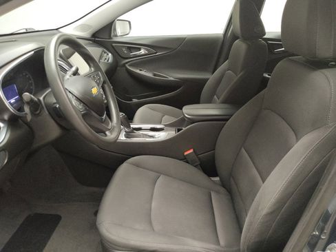 Used 2019 Chevrolet Malibu LT w/ Driver Confidence Package FWD image 17