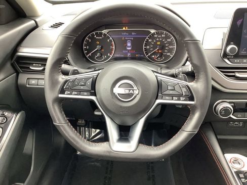 Used 2024 Nissan Altima 2.5 SR image 19