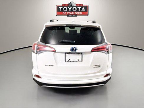 Used 2016 Toyota RAV4 Limited image 6