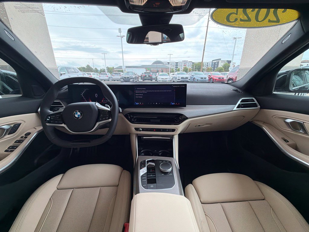 Used 2025 BMW 330i xDrive Sedan w/ Convenience Package AWD/4WD image 12