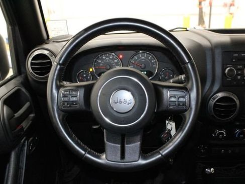 Used 2016 Jeep Wrangler Sport w/ Quick Order Package 24S AWD/4WD image 36