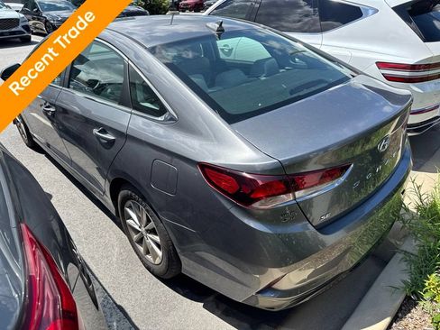 Used 2018 Hyundai Sonata SE FWD image 4