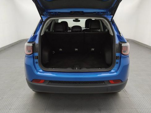 Used 2017 Jeep Compass Latitude AWD/4WD image 29