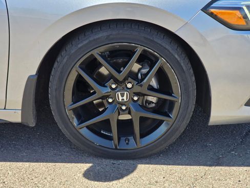 Used 2023 Honda Civic Sport image 10