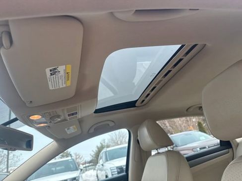 Used 2014 Volkswagen Passat 1.8T SE image 21