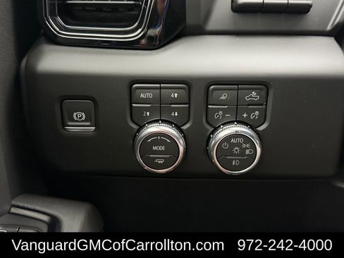New 2026 GMC Sierra 2500 AT4X AWD/4WD image 19