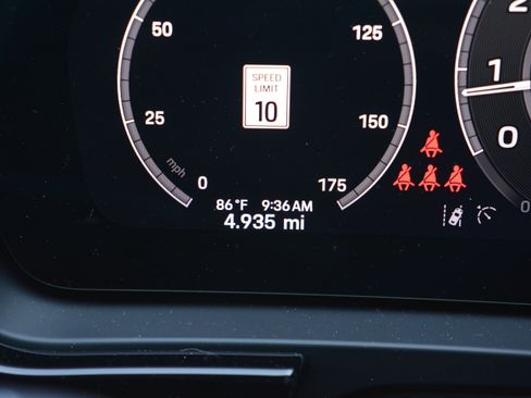 Certified 2026 Porsche Cayenne Coupe AWD/4WD image 18