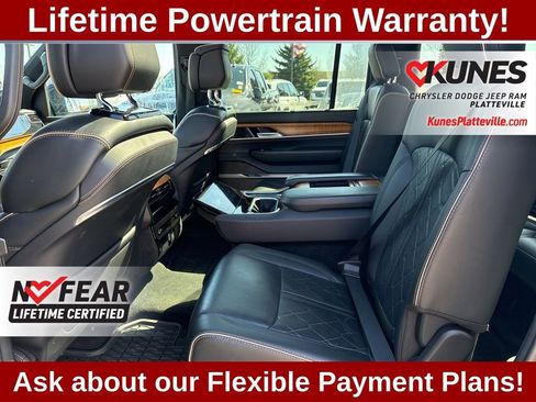 Used 2024 Jeep Grand Wagoneer L Series III AWD/4WD image 29