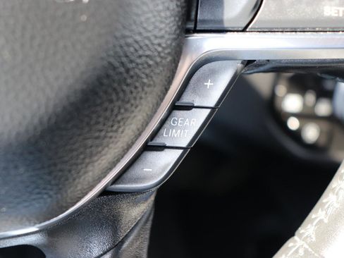 Used 2024 RAM 1500 Laramie AWD/4WD image 30