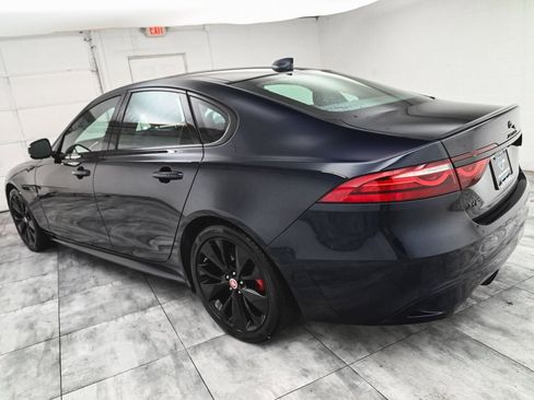 Used 2023 Jaguar XF R-Dynamic SE image 4