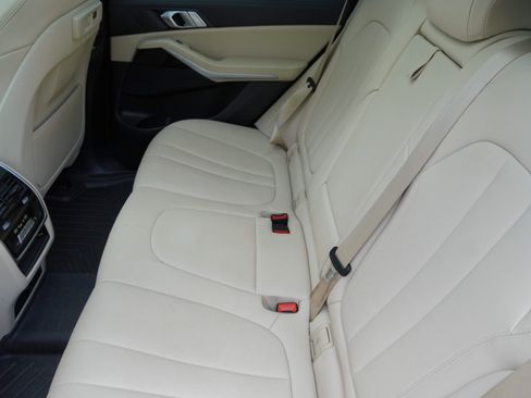 Used 2020 BMW X5 xDrive40i w/ Premium Package AWD/4WD image 37