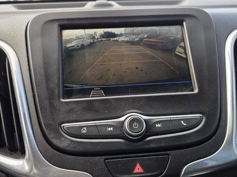 Used 2019 Chevrolet Equinox LT image 22