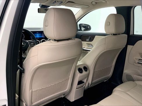 Certified 2022 Mercedes-Benz GLA 250 image 16