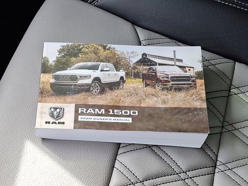 Used 2020 RAM 1500 Big Horn AWD/4WD image 26