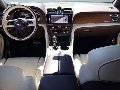 Used 2023 Bentley Bentayga Extended Wheelbase AWD/4WD image 5