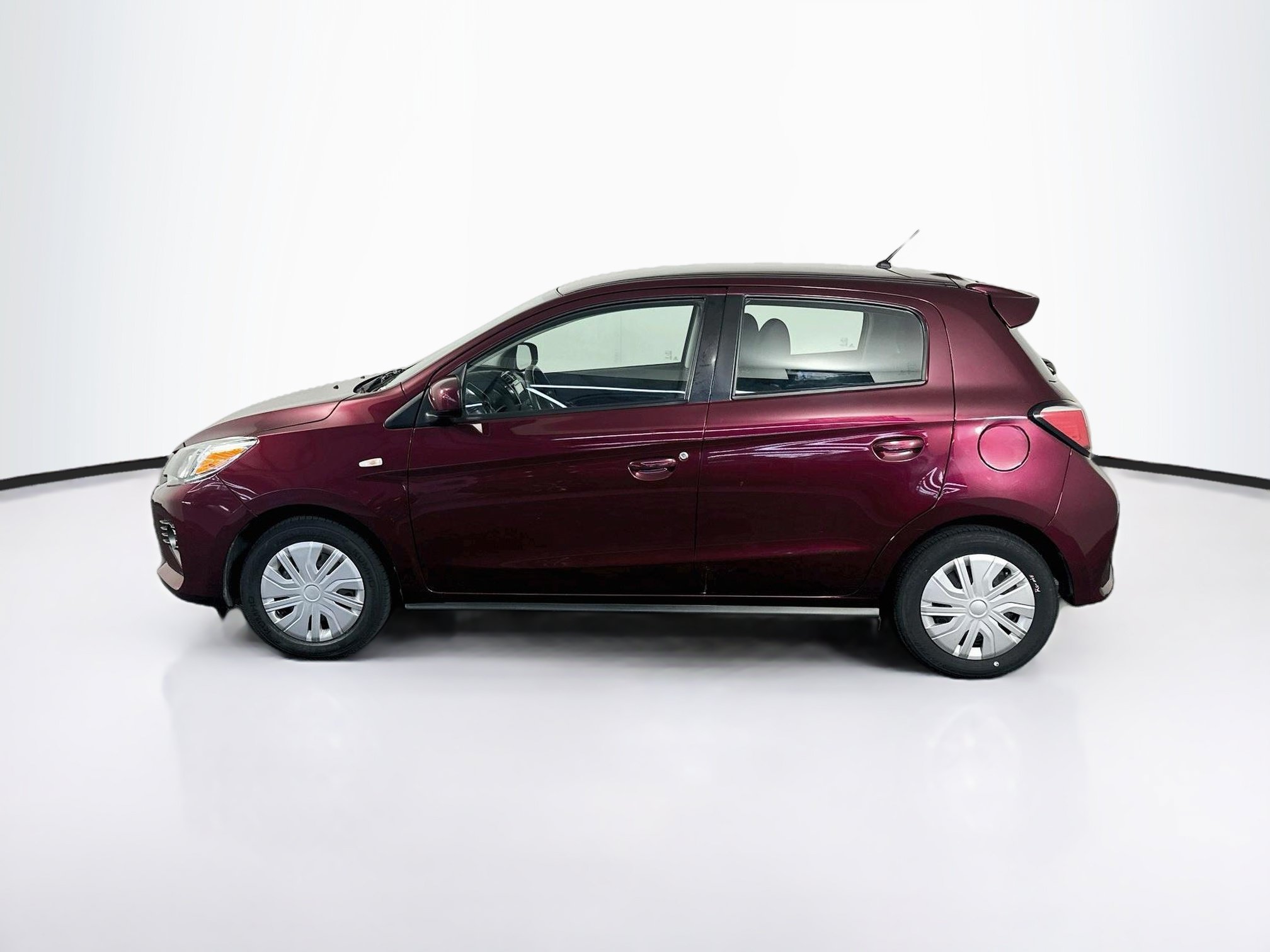 Used 2024 Mitsubishi Mirage ES FWD image 4