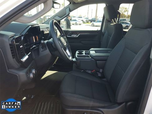 Used 2023 GMC Sierra 1500 Elevation image 17