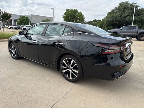 Used 2023 Nissan Maxima SV w/ Floor Mat Group FWD image 4