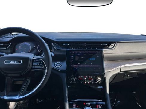 Used 2023 Jeep Grand Cherokee L Overland w/ Rear Seat Video Group I image 14