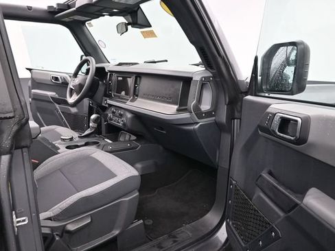 Used 2023 Ford Bronco 4-Door AWD/4WD image 23