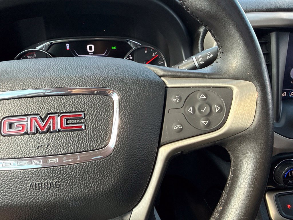 Used 2022 GMC Acadia Denali w/ Denali Ultimate Package AWD/4WD image 35