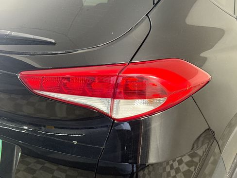 Used 2016 Hyundai Tucson SE w/ Option Group 02 FWD image 33