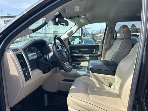 Used 2018 RAM 1500 Limited AWD/4WD image 19