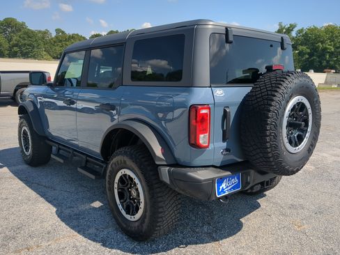 Certified 2023 Ford Bronco Black Diamond w/ Sasquatch Package AWD/4WD image 5