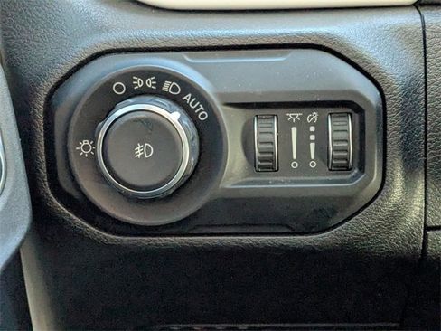 Used 2021 Jeep Wrangler Unlimited Islander image 21