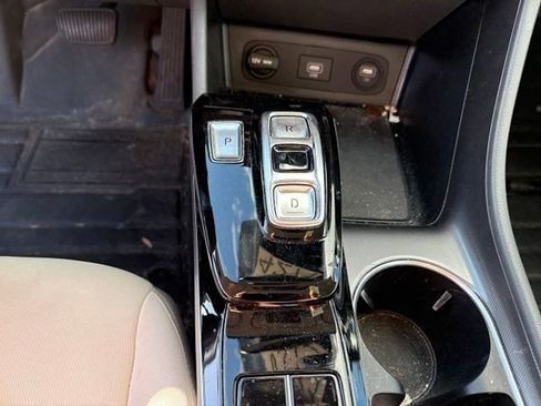 Certified 2023 Hyundai Sonata SEL w/ Cargo Package FWD image 17