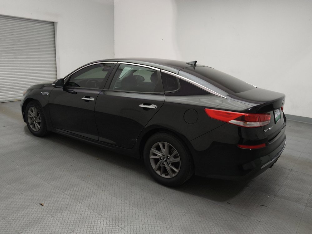 Used 2020 Kia Optima LX FWD image 3