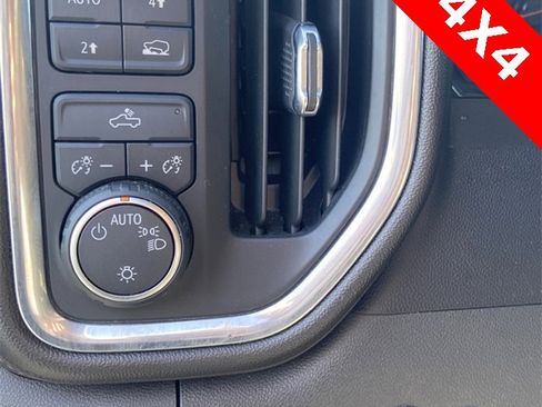 Used 2019 Chevrolet Silverado 1500 LT w/ Trailering Package image 14