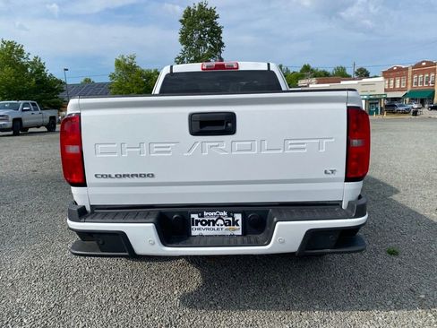 Used 2021 Chevrolet Colorado LT w/ Safety Package RWD image 4