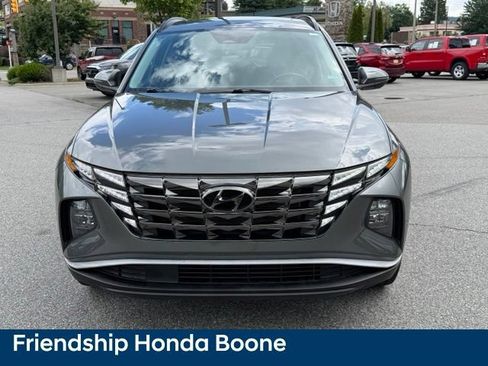Used 2022 Hyundai Tucson SEL w/ Convenience + Premium Package FWD image 2